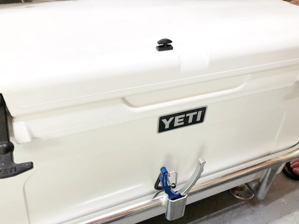 Line Cutterz Ceramic Blade Peel and Stick Flat Mountable Fishing Line Cutter - Green