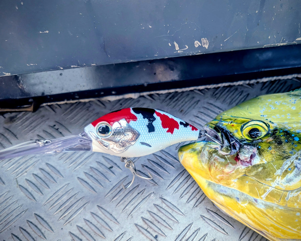 GENESIS Red and Black Koi - 150mm 6m Trolling Wobbler for Mahi Mahi